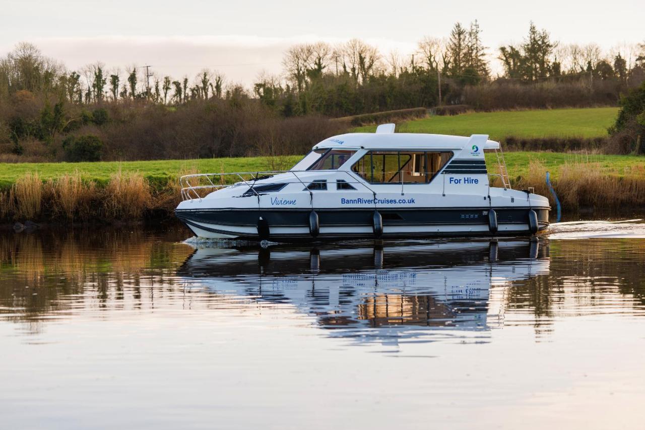 Vivienne Ballymoney Exterior foto